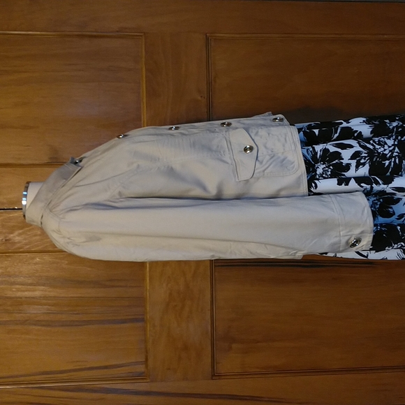 NWOT Jones New York Signature Jacket (L) - Picture 6 of 13